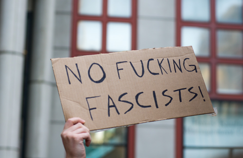kissinger protest jpeg_05